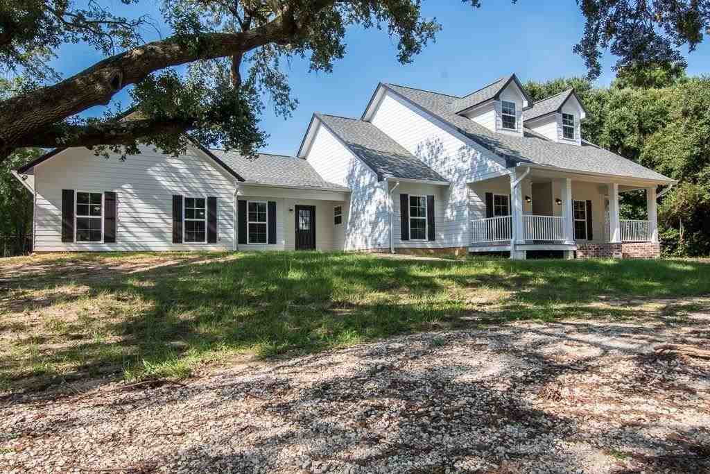 234 Airbase Road Pollock, LA 71467 - Photo 4 of 21 Gallery Image 4