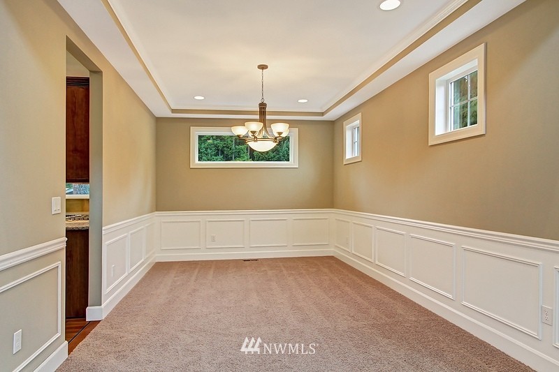 8646 Northeast 177th Place Bothell, WA 98011 - Photo 9 of 10 Gallery Image 9