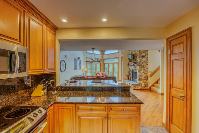 $1,390,000 | 305 Crawford Ridge Road, Unit 14, Carroll, NH 03595