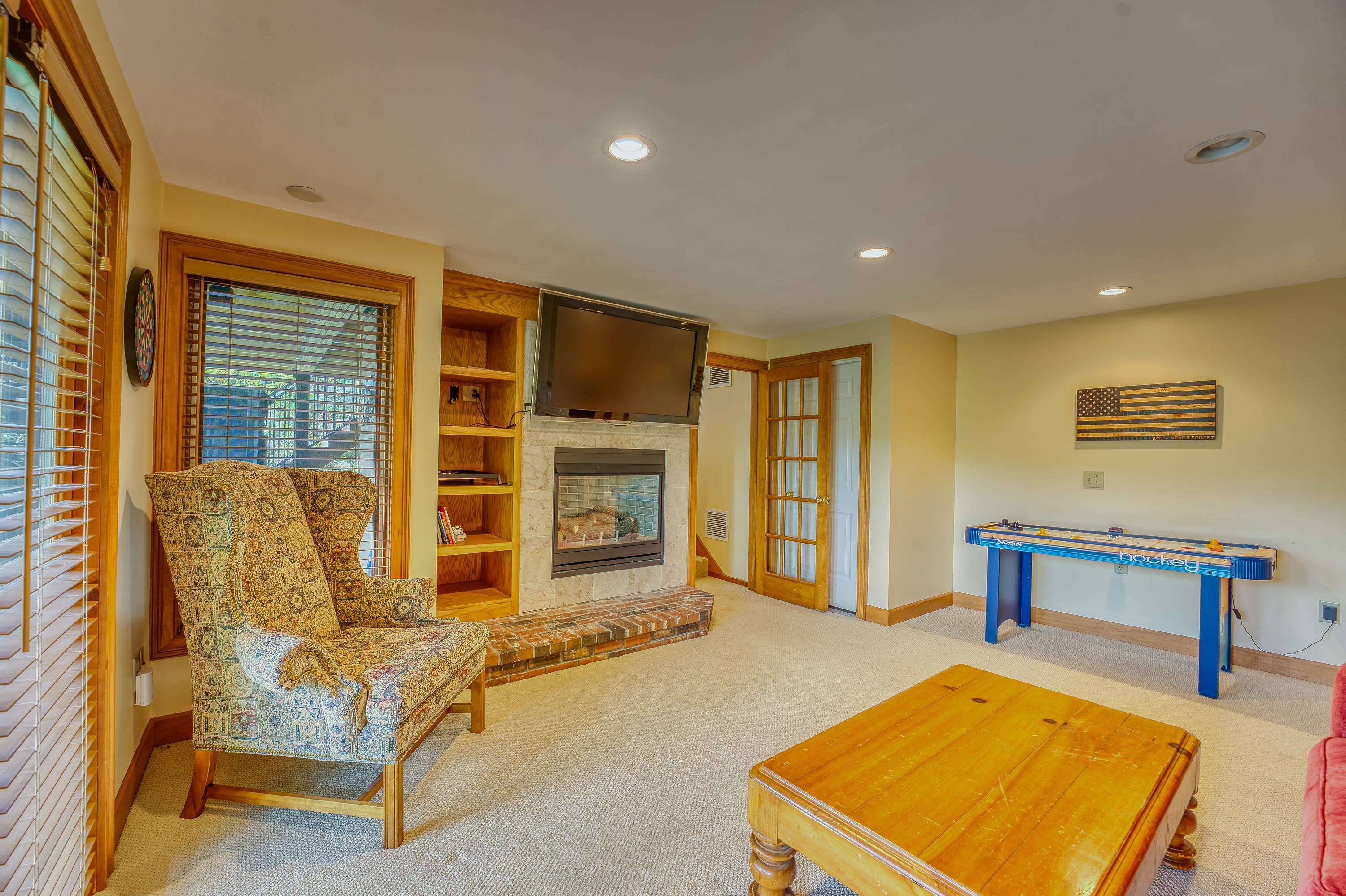 305 Crawford Ridge Road, Unit 14 Carroll, NH 03595 - Photo 30 of 50