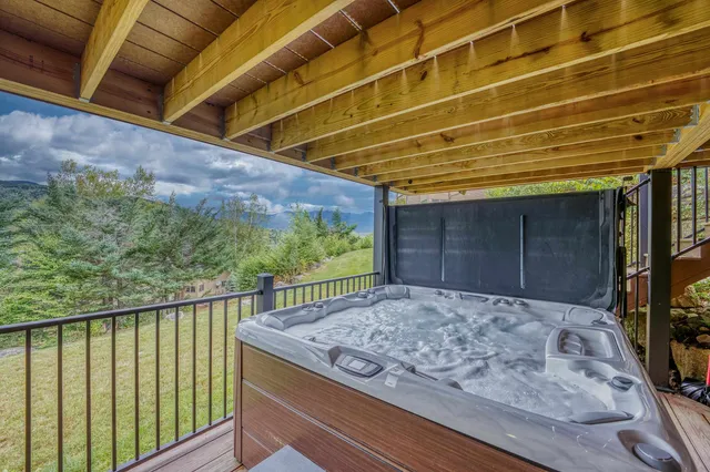 $1,390,000 | 305 Crawford Ridge Road, Unit 14, Carroll, NH 03595