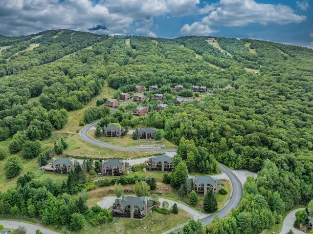 $1,390,000 | 305 Crawford Ridge Road, Unit 14, Carroll, NH 03595