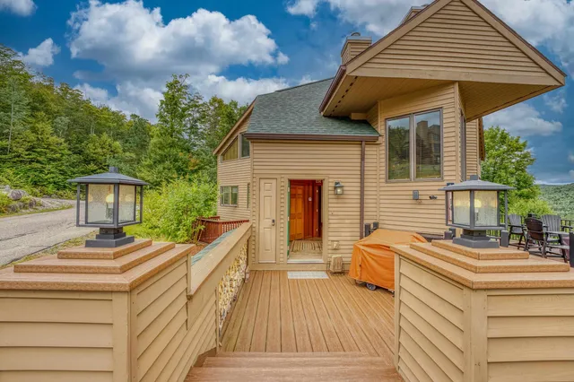 $1,390,000 | 305 Crawford Ridge Road, Unit 14, Carroll, NH 03595