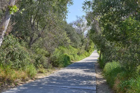 $425,000 | 8015 Caminito De Pizza, Unit E, San Diego, CA 92108