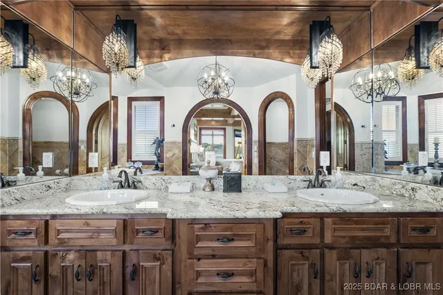 $8,900,000 | 120 Carson Drive, Sunrise Beach, MO 65079