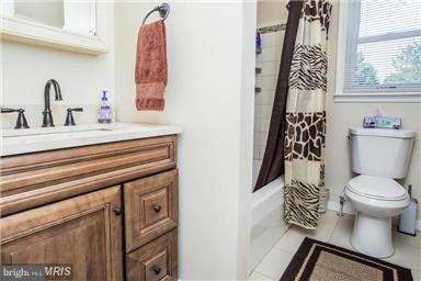 902 Uniontown Road Westminster, MD 21158 - Photo 20 of 30 Bath