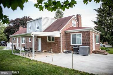 902 Uniontown Road Westminster, MD 21158 - Photo 27 of 30 Exterior (Rear)