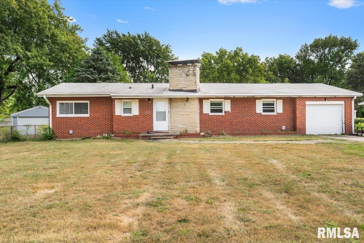 3418 South Park Avenue Springfield, IL 62704 - Photo 1 of 31