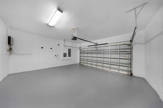 $949,000 | 268 Northeast 210th Way, Miami, FL 33179