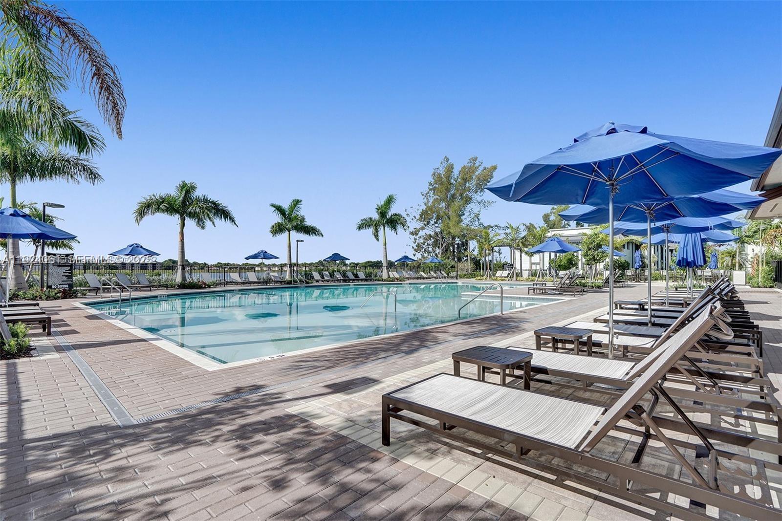 268 Northeast 210th Way Miami, FL 33179 - Photo 75 of 98