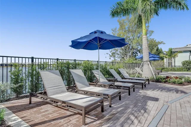 $949,000 | 268 Northeast 210th Way, Miami, FL 33179