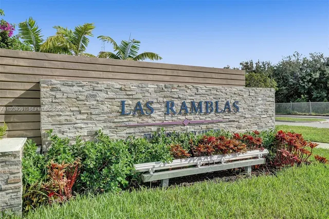 $949,000 | 268 Northeast 210th Way, Miami, FL 33179