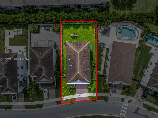 $949,000 | 268 Northeast 210th Way, Miami, FL 33179