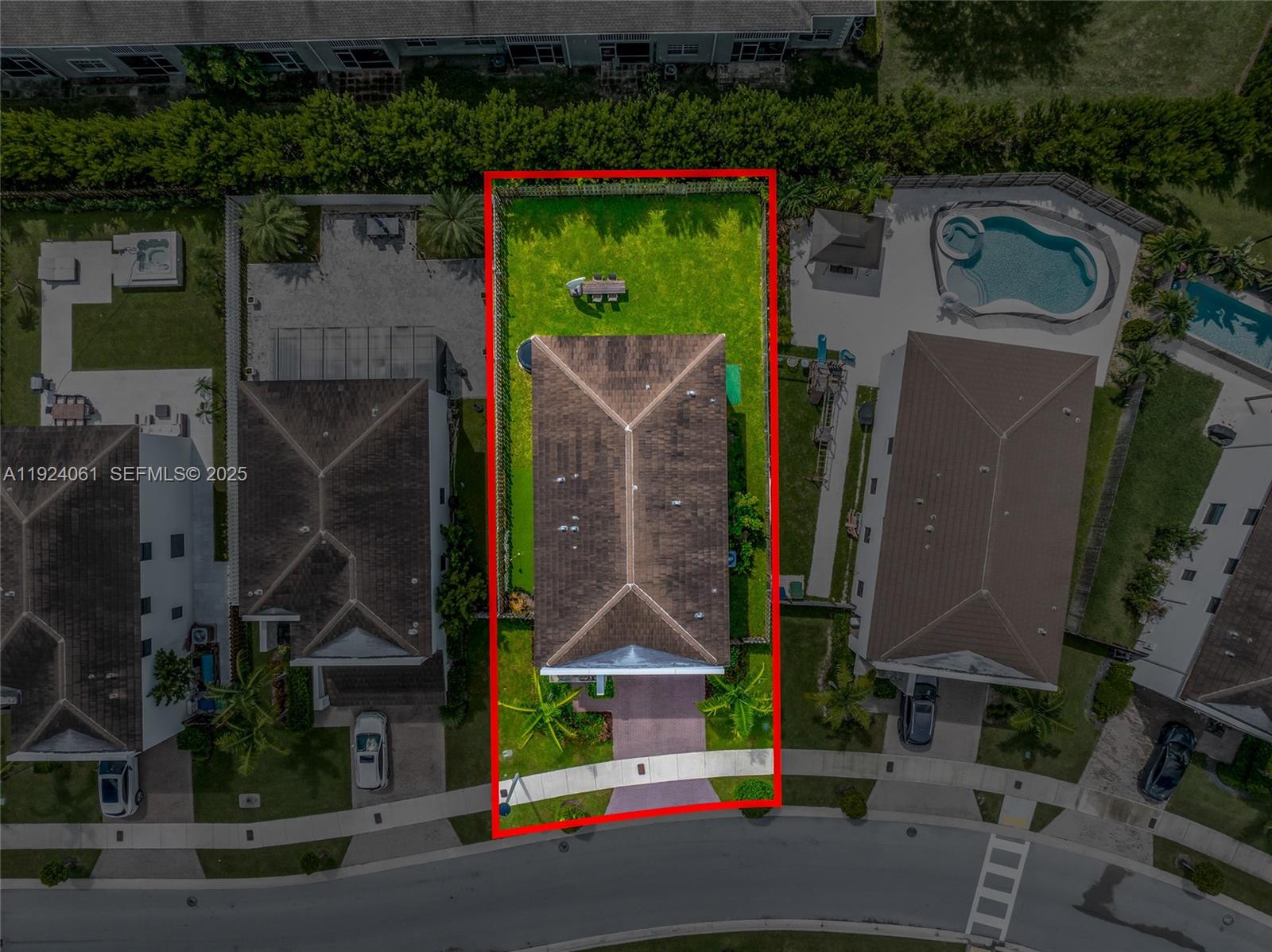 268 Northeast 210th Way Miami, FL 33179 - Photo 92 of 98 an aerial view of a house