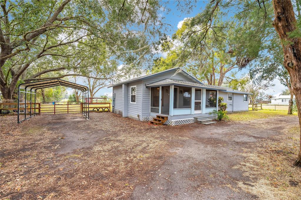 13713 Walden Sheffield Road Dover, FL 33527 - Photo 3 of 39