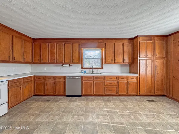 $279,000 | 195 Winfall Boulevard, Hertford, NC 27944