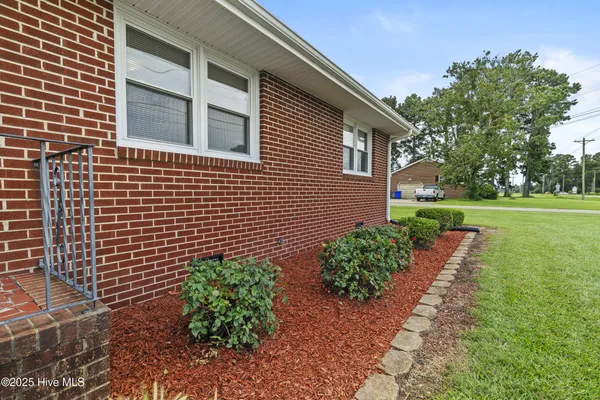 $279,000 | 195 Winfall Boulevard, Hertford, NC 27944