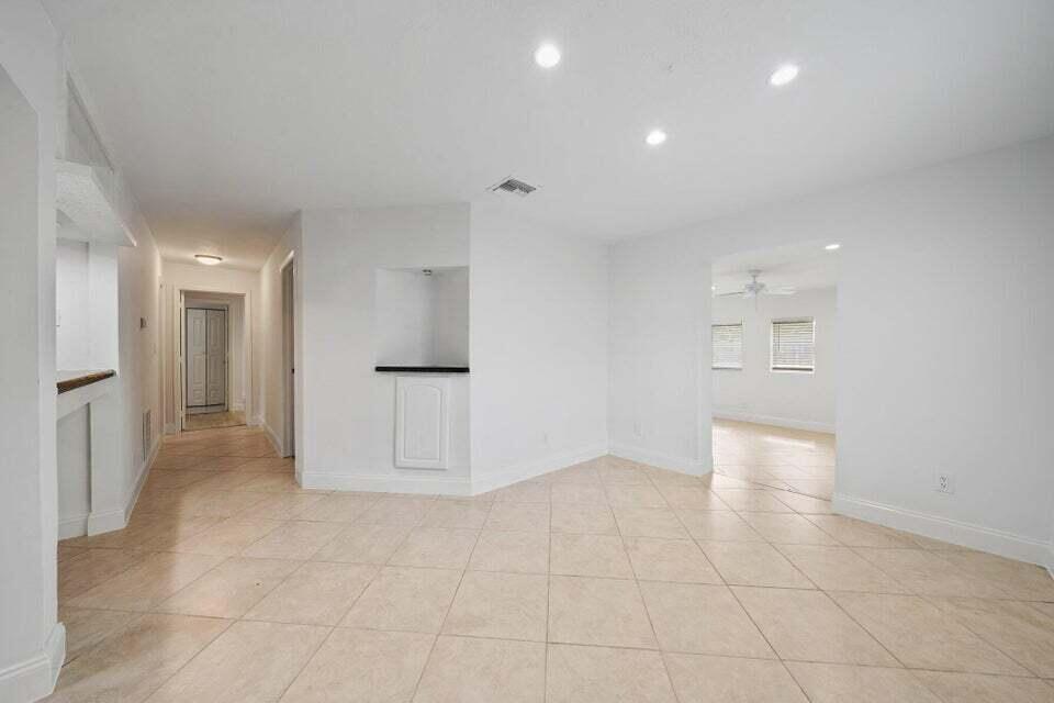 5889 Williamson Road Jupiter, FL 33458 - Photo 17 of 55 5889 Williamson, Jupiter, FL 33458 (25)