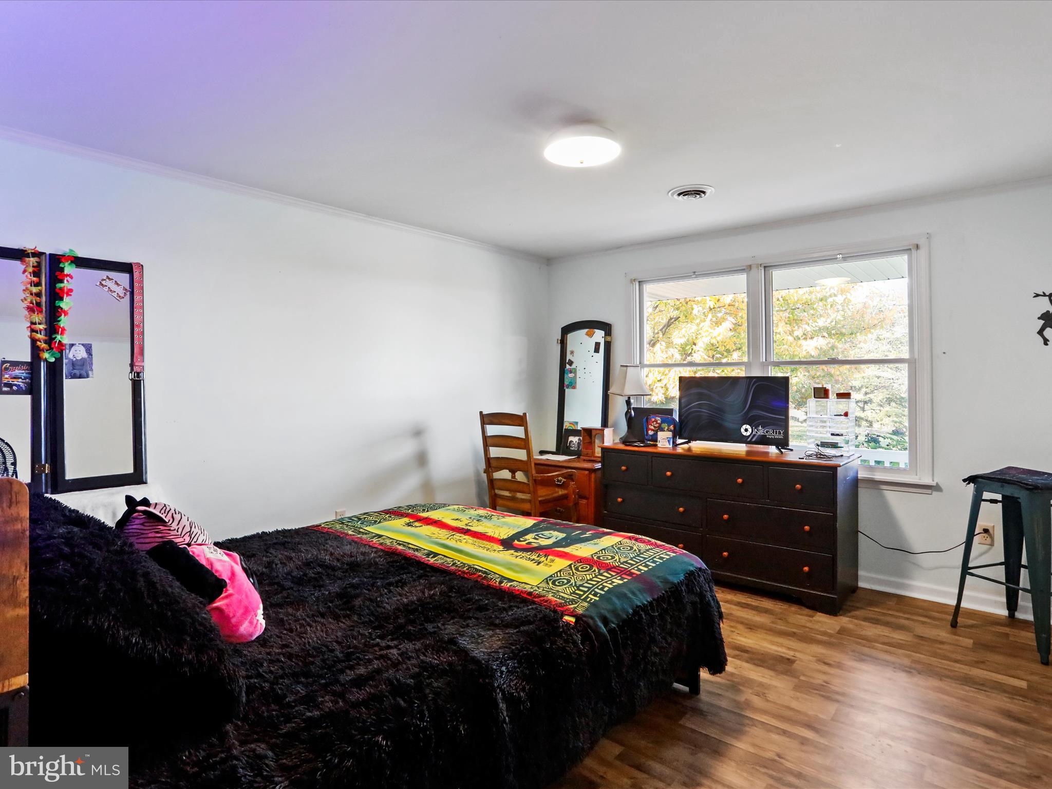 350 Ridge View Drive Berkeley Springs, WV 25411 - Photo 21 of 37 Gallery Image 21