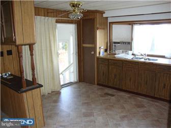 33 Cedarfield Road Magnolia, DE 19962 - Photo 7 of 12 Kitchen