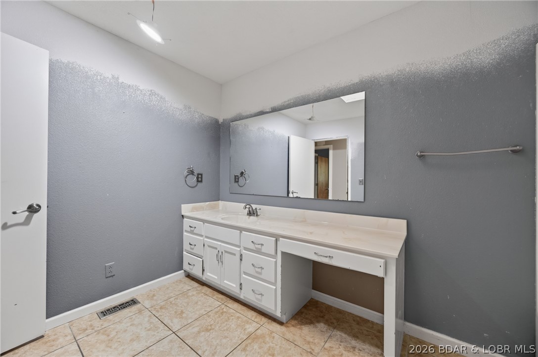 814 Lazy Days Road Osage Beach, MO 65065 - Photo 24 of 67 Gallery Image 24