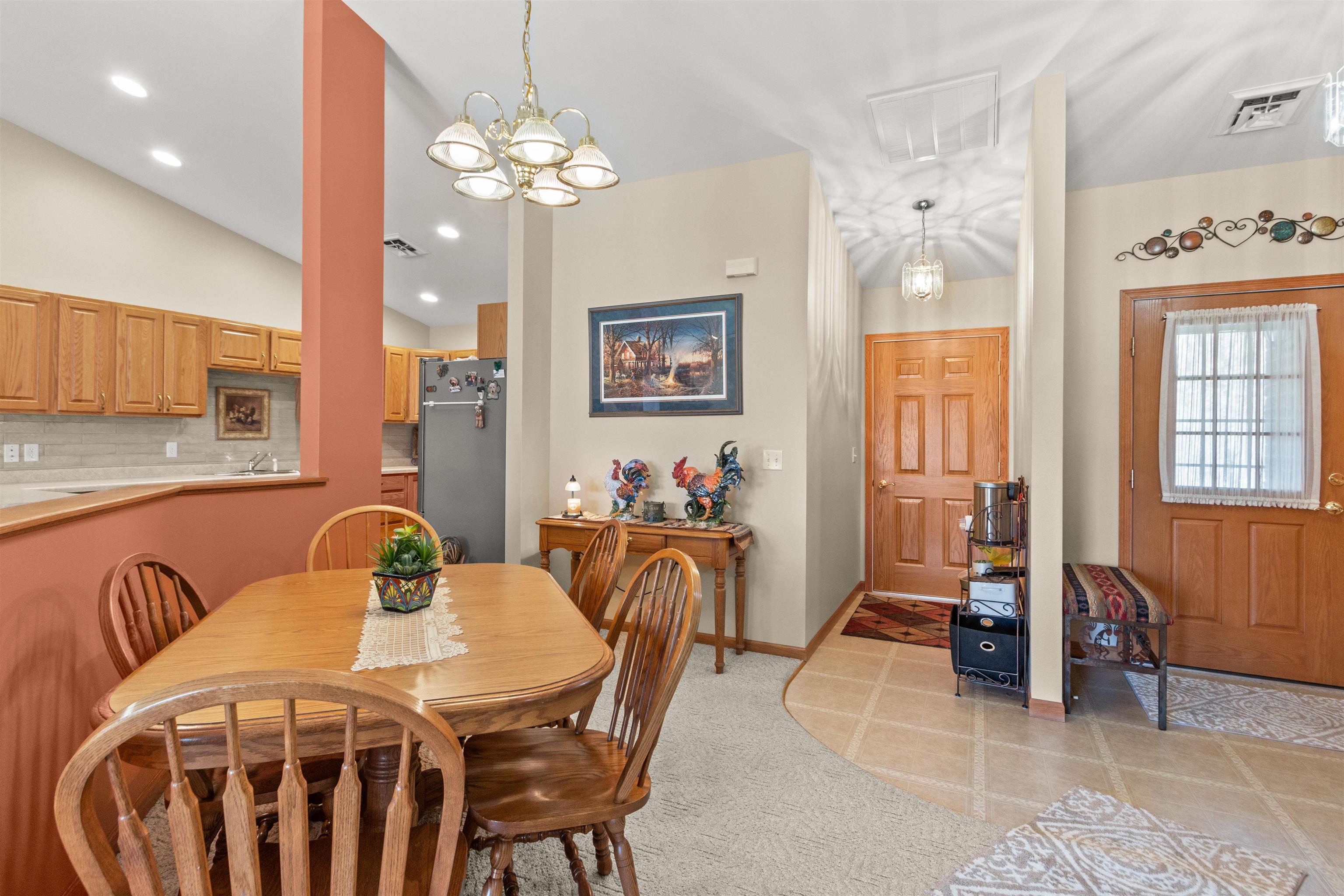 1901 Bluebell Lane Stevens Point, WI 54482 - Photo 10 of 36