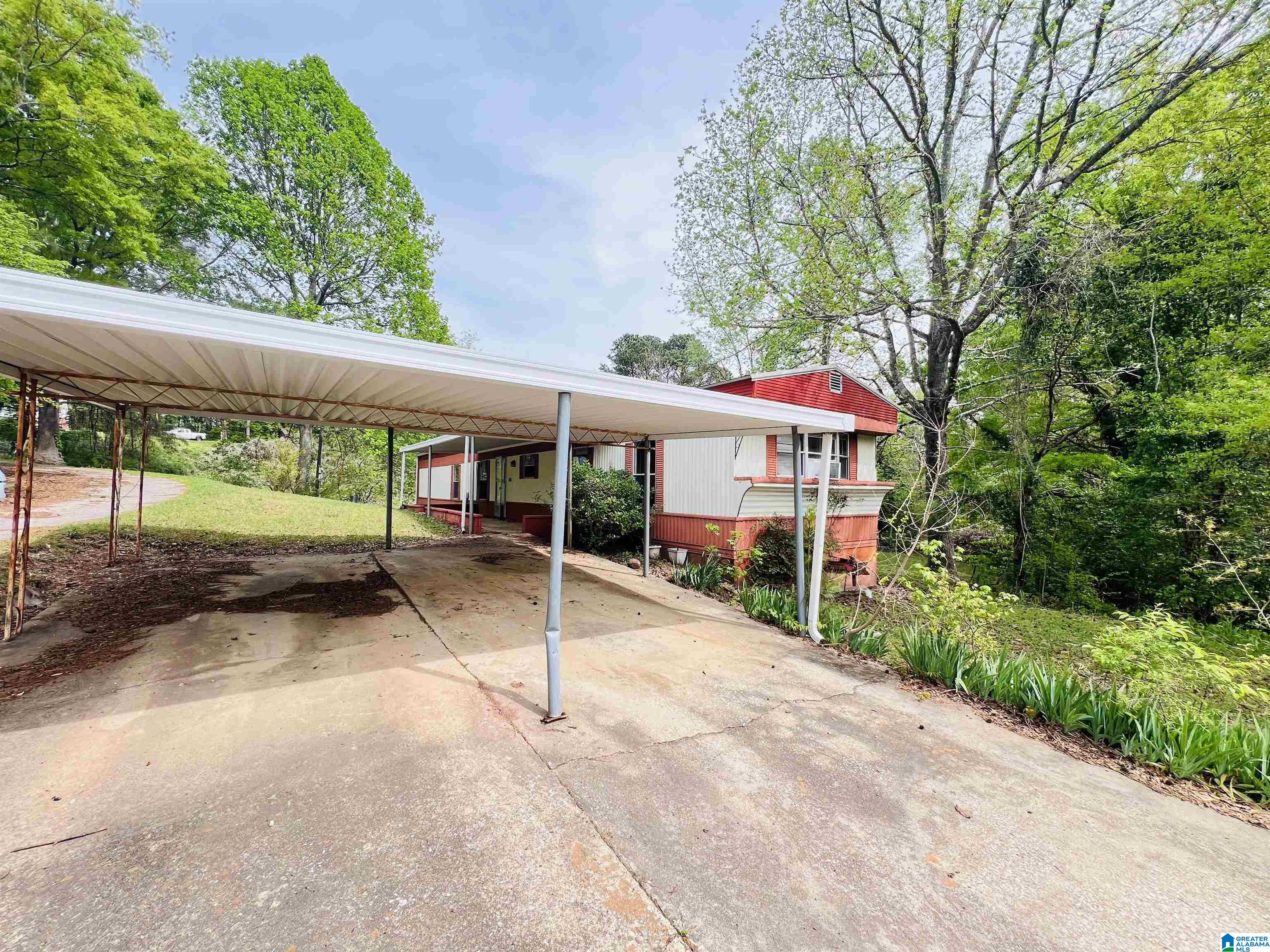 809 Cedar Springs Road Weaver, AL 36277 - Photo 2 of 17