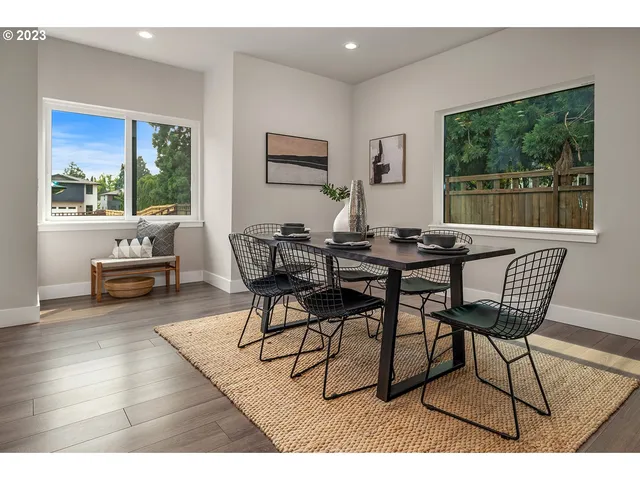 $899,950 | 12131 Southeast Majestic Fls Avenue, Happy Valley, OR 97086