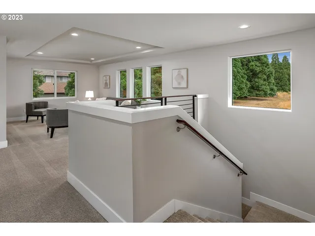 $899,950 | 12131 Southeast Majestic Fls Avenue, Happy Valley, OR 97086