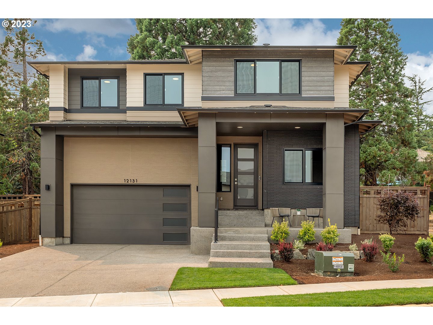 12131 Southeast Majestic Fls Avenue Happy Valley, OR 97086 - Photo 2 of 43