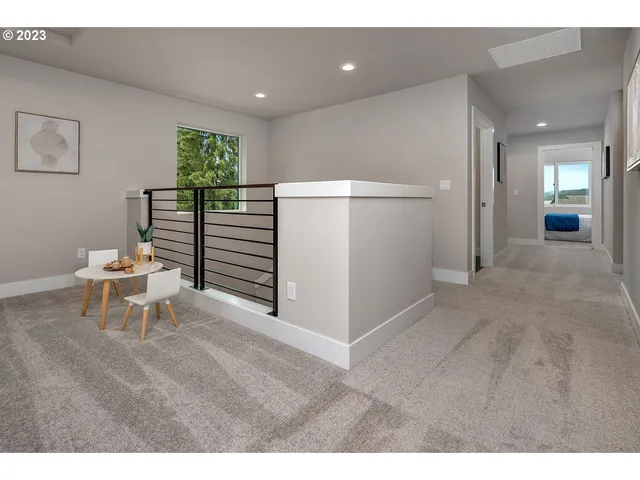 $899,950 | 12131 Southeast Majestic Fls Avenue, Happy Valley, OR 97086