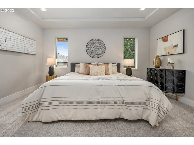 $899,950 | 12131 Southeast Majestic Fls Avenue, Happy Valley, OR 97086