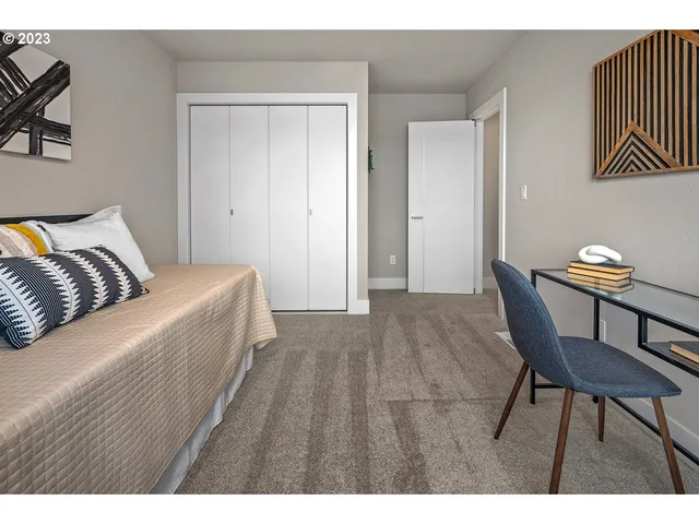 $899,950 | 12131 Southeast Majestic Fls Avenue, Happy Valley, OR 97086