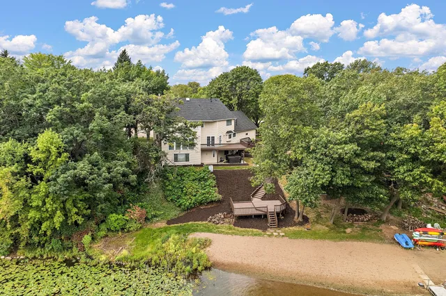 $6,800 | 12060 48th Avenue North, Plymouth, MN 55442