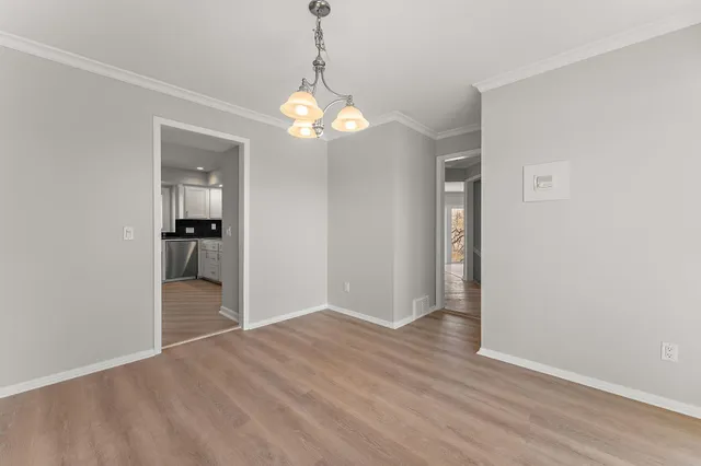 $6,800 | 12060 48th Avenue North, Plymouth, MN 55442