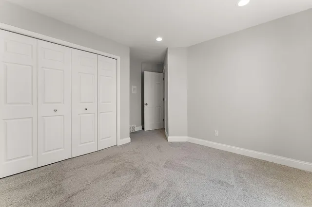 $6,800 | 12060 48th Avenue North, Plymouth, MN 55442