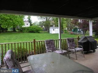 560 West Rolling Road Springfield, PA 19064 - Photo 3 of 6