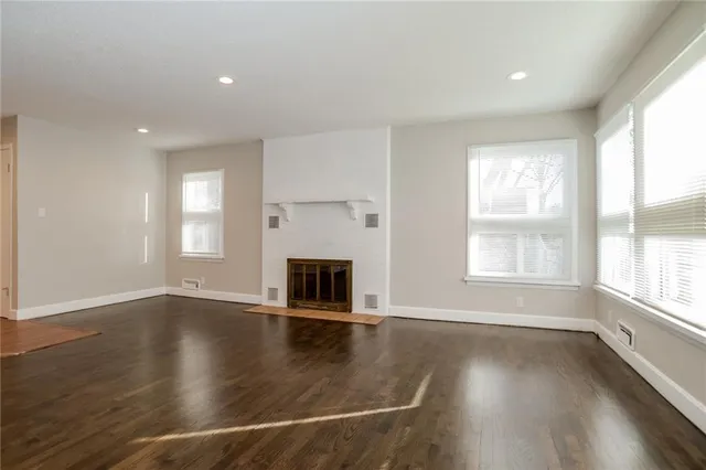 $1,615 | 1322 Kiowa Street, Leavenworth, KS 66048