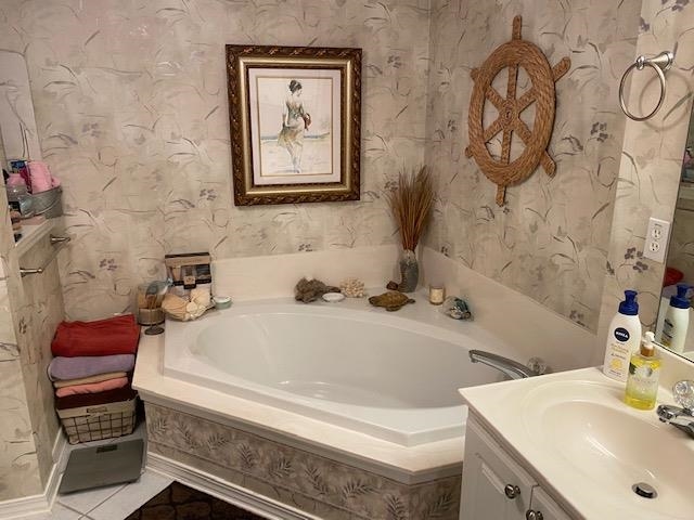 22765 Lake South Drive Foley, AL 36535 - Photo 11 of 11 garden tub