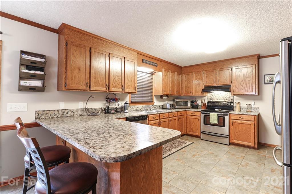 1420 Swift Road Oakboro, NC 28129 - Photo 10 of 26 Gallery Image 10