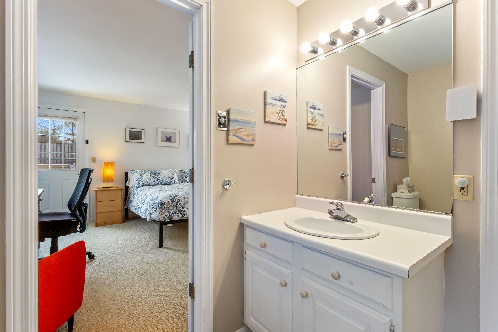 14 Valleybrook Road, Unit 14 Ogunquit, ME 03907 - Photo 23 of 40 14_Valleybrook_Rd_28