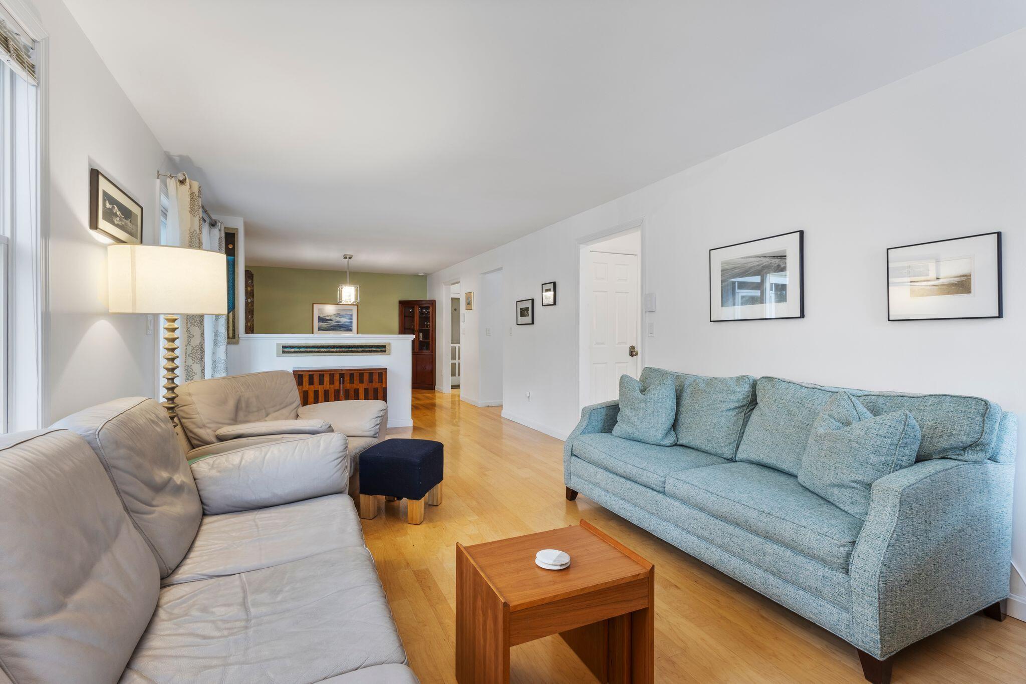 14 Valleybrook Road, Unit 14 Ogunquit, ME 03907 - Photo 7 of 40 Living room