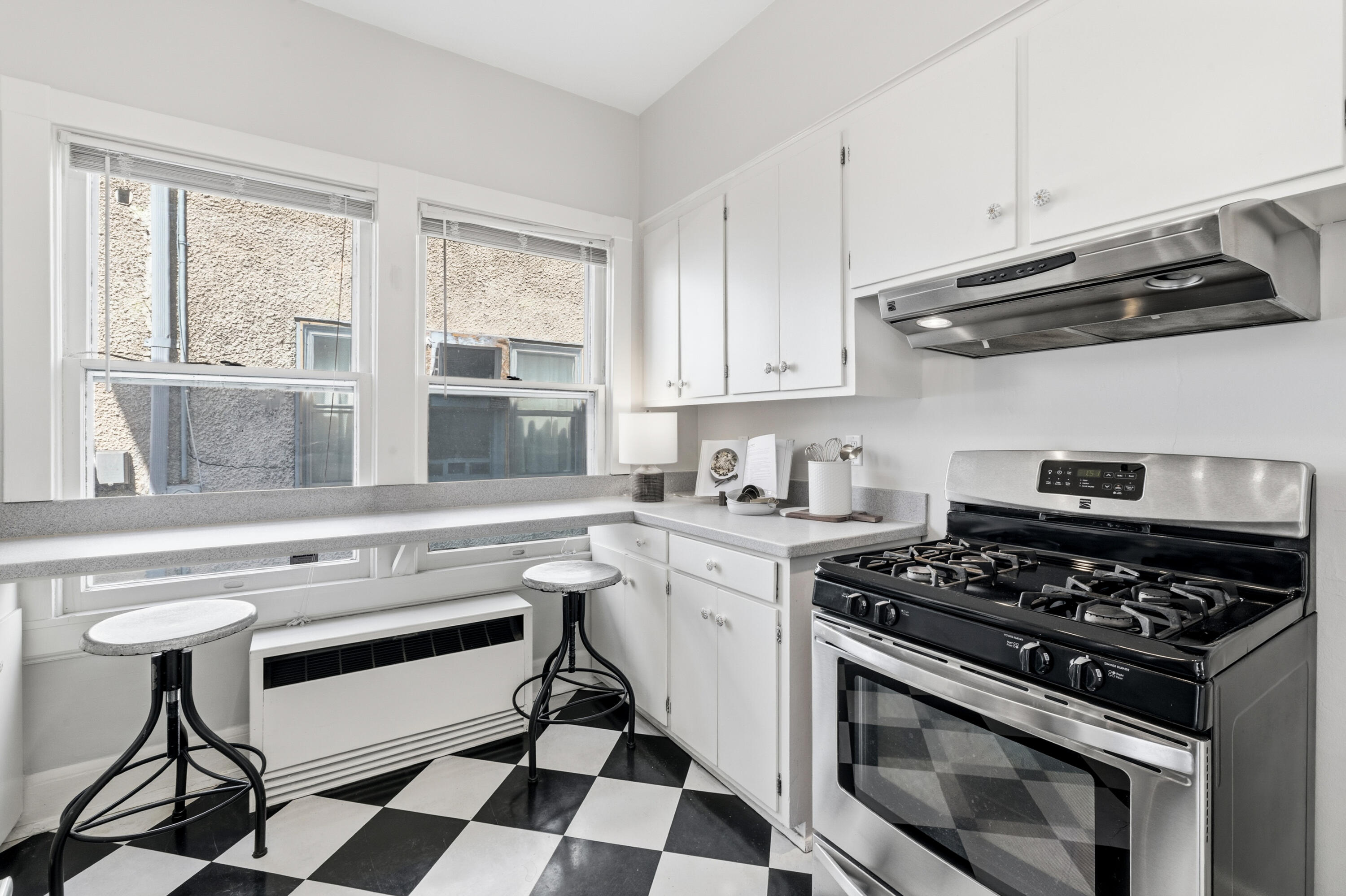 2937 North Summit Avenue Milwaukee, WI 53211 - Photo 8 of 29 Kitchen II