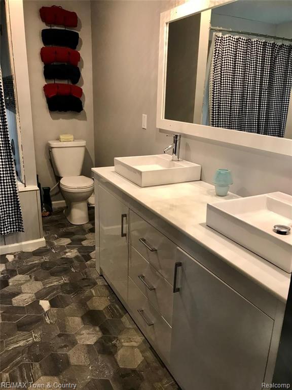 7227 Carpenter Road Flushing, MI 48433 - Photo 22 of 48