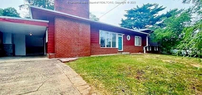 102 Hood Drive Ripley, WV 25271 - Photo 2 of 38 Gallery Image 2