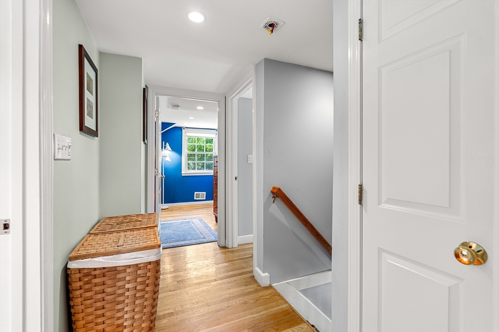 84 Pleasant Street Wenham, MA 01984 - Photo 26 of 38