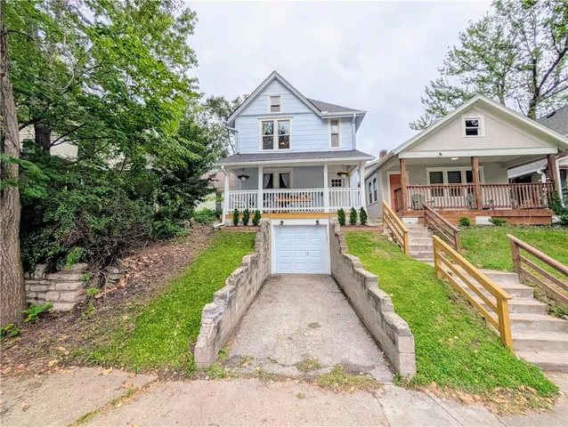 $325,000 | 2534 Charlotte Street, Kansas City, MO 64108