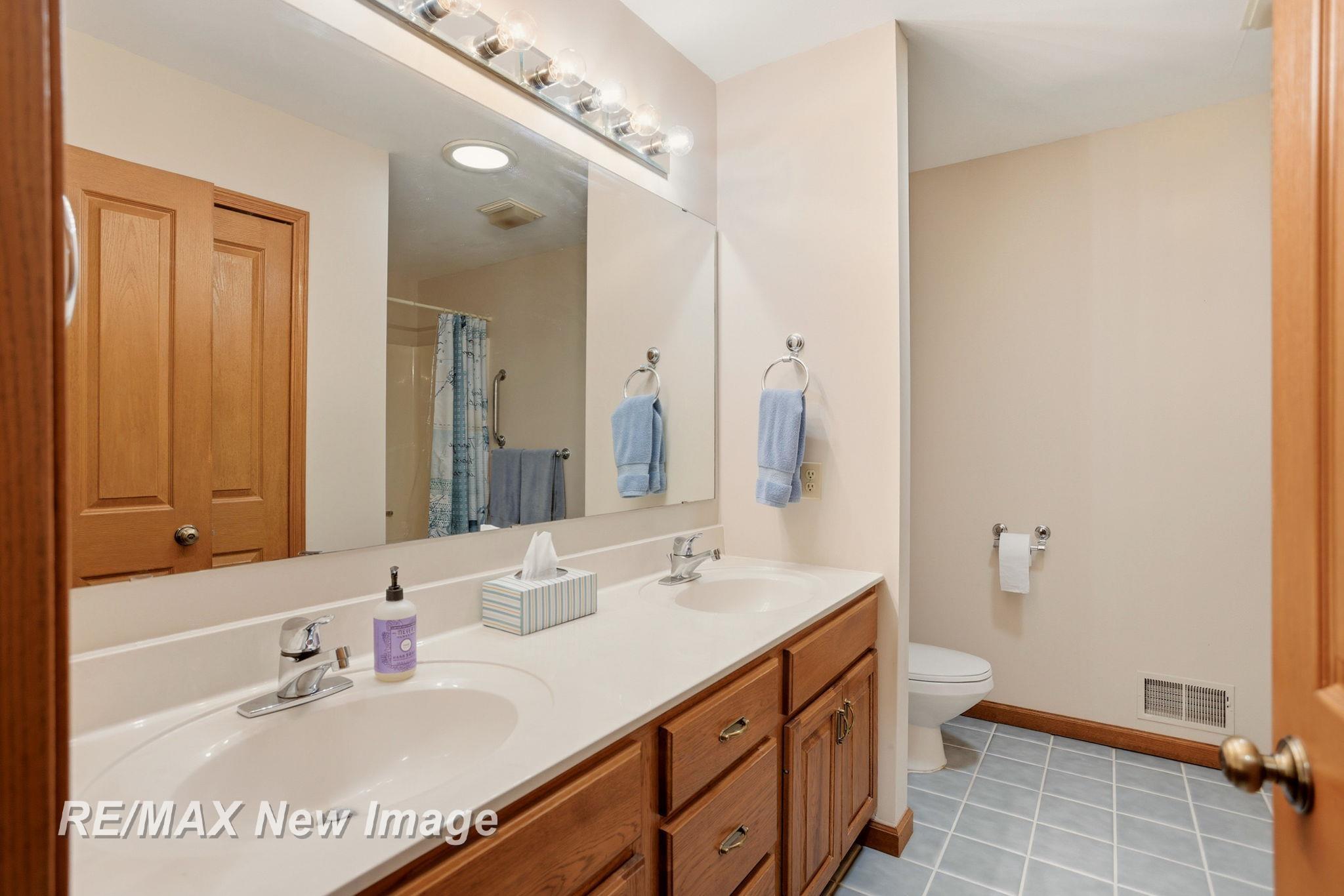 353 Colorado Ridge Hemlock, MI 48626 - Photo 27 of 52