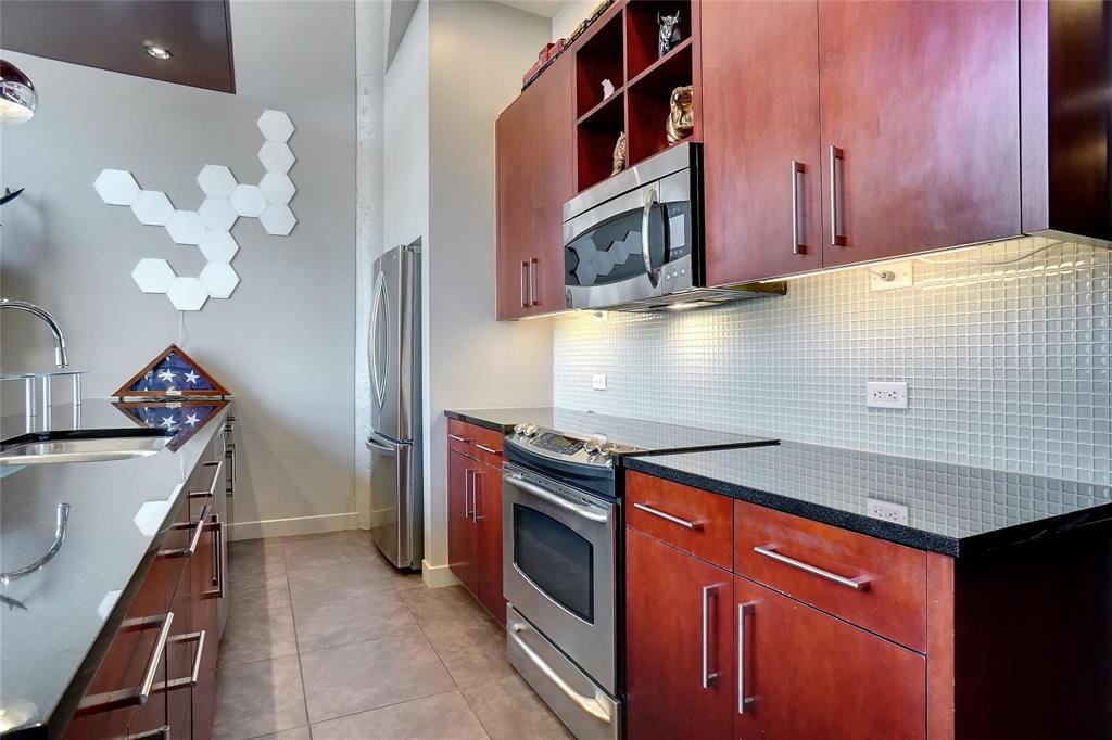 2600 West 7th Street, Unit 1807 Fort Worth, TX 76107 - Photo 9 of 27 Gallery Image 9