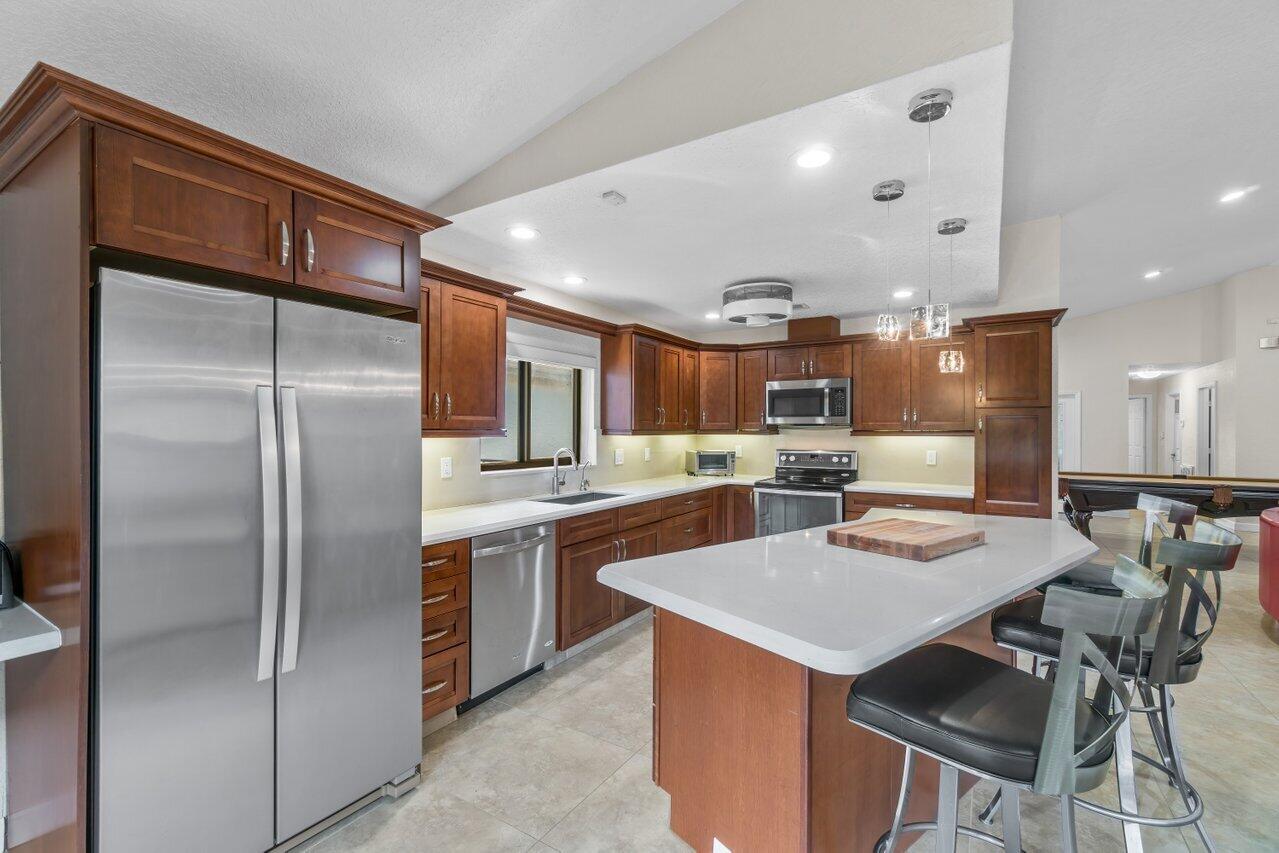 11123 Highland Circle Boca Raton, FL 33428 - Photo 11 of 50 013-11123HighlandCircle-BocaRaton-FL-334